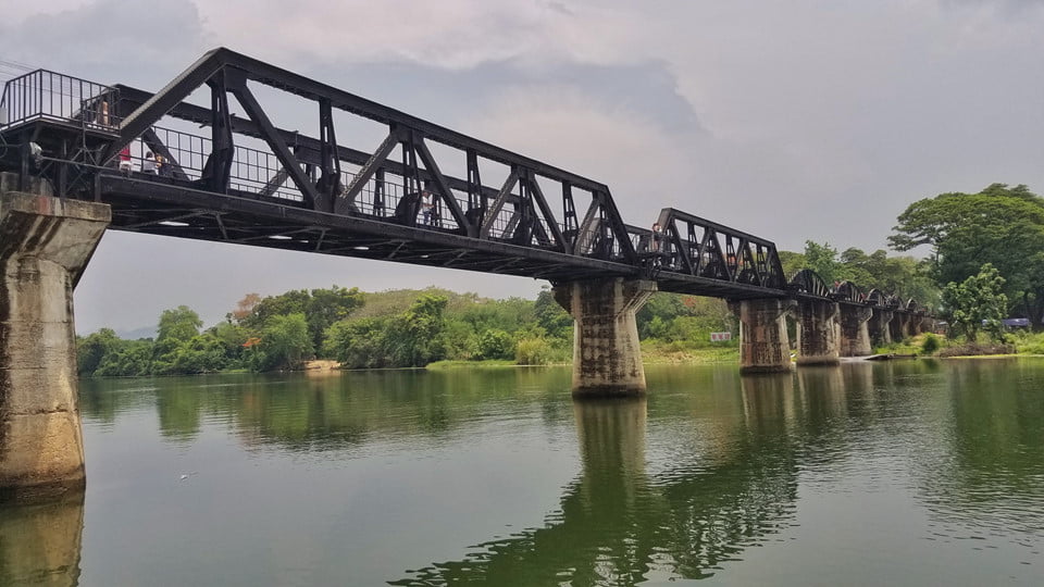 Thăm cây cầu trên sông Kwai