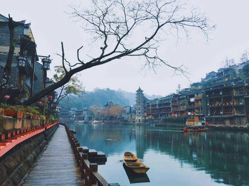 Phượng Hoàng cổ trấn, Trung Quốc