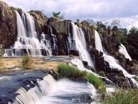 Đà Lạt nơi có những thác nước đẹp tuyệt ( ảnh sưu tầm )