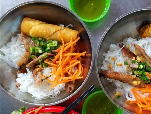Bún thịt nướng Nha Trang ngon hấp dẫn - ảnh sưu tầm 