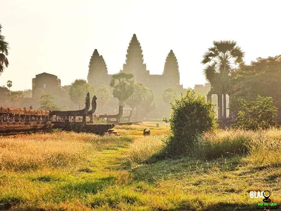 Angkor Wat Ế Khách Tham Quan | Nơi Chia Sẻ Kinh Nghiệm Du Lịch