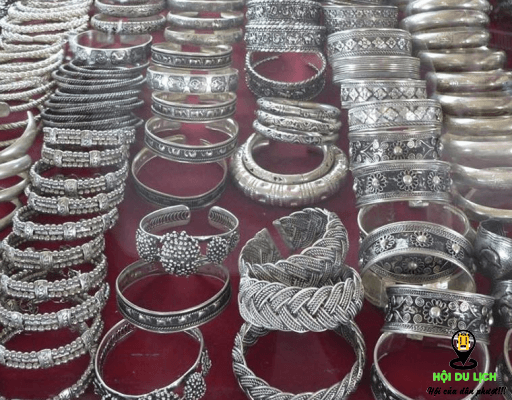 Sản phẩm tinh sảo từ bạc ở Camphuchia (ảnh sưu tầm)