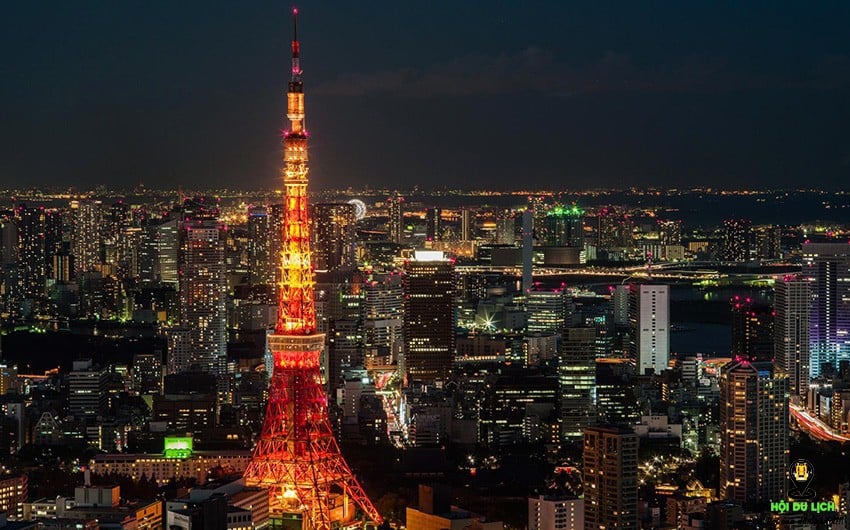 Tháp Tokyo Tower được lấy ý tưởng từ tháp eiffel.