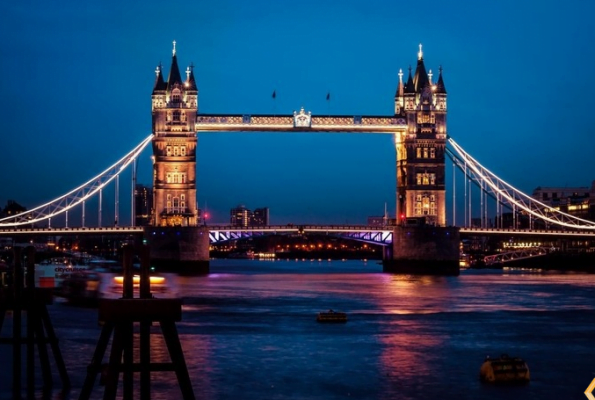 Cây cầu tháp London bắc qua sông Thames đẹp mê hoặc lòng người (ảnh sưu tầm) 