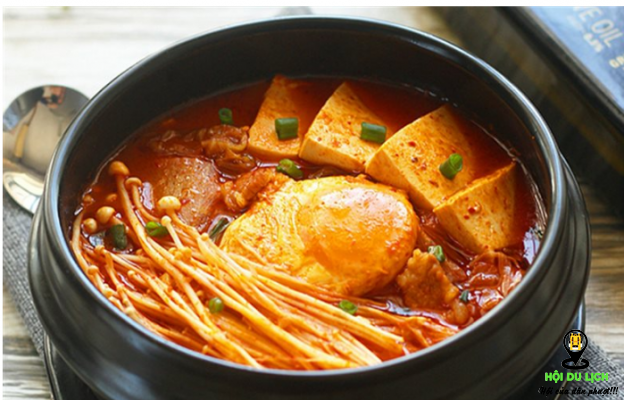 Top 7 món ăn vô cùng ngon chế biến cùng kim chi ở Hàn Quốc