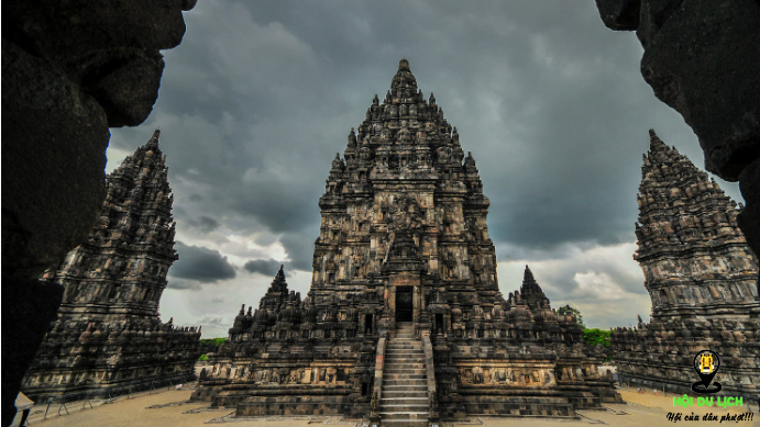 Ngôi đền Prambanan điểm du lịch không thể bỏ lỡ tại Indonesia (ảnh sưu tầm)