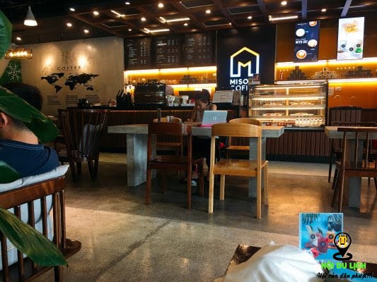 Những quán cafe muôn màu ở Hà Nội