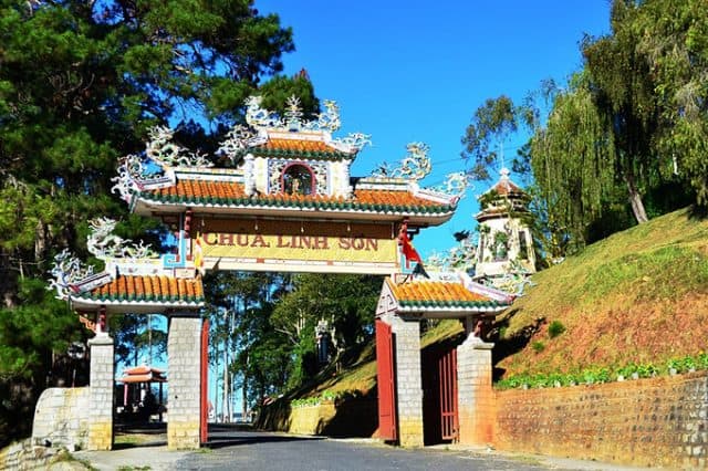 Top các ngôi chùa nổi tiếng ở Đà Lạt