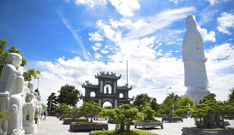 Top các ngôi chùa nổi tiếng ở Đà Nẵng